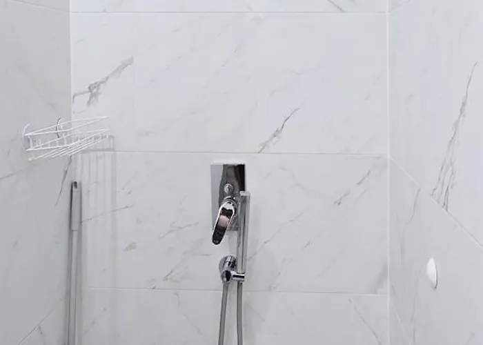 Sunny Balcony By Rotermann Apts Таллин