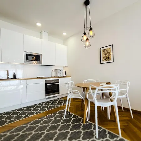 Sunny Balcony By Rotermann Apts Apartment *